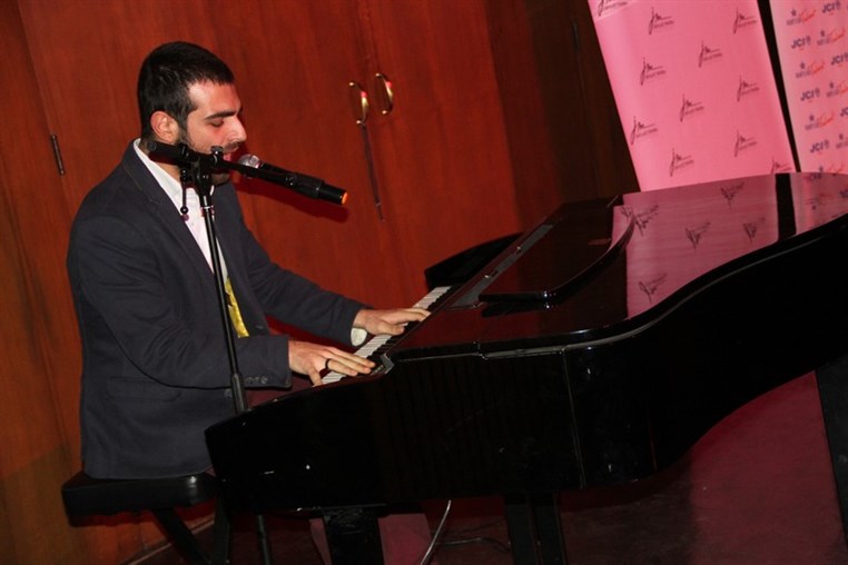 AUB's Got Talent 2015
